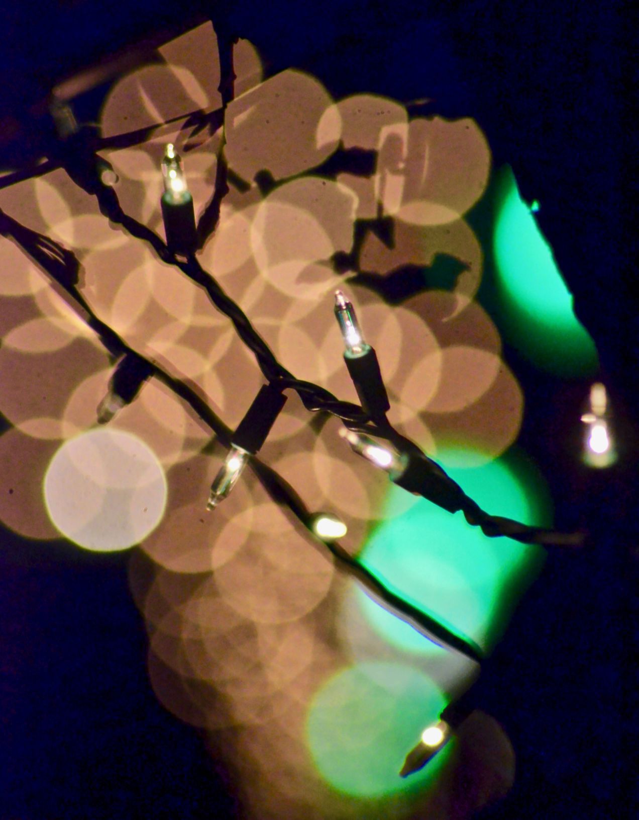 Nov. 27-Dec. 25: Downtown Wagoner Christmas Light Show